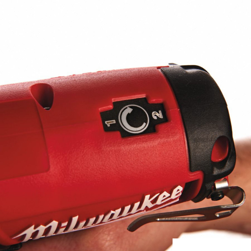 Аккумуляторный импульсный гайковерт Milwaukee M12 FUEL CIW14-0 4933440455 фото 3