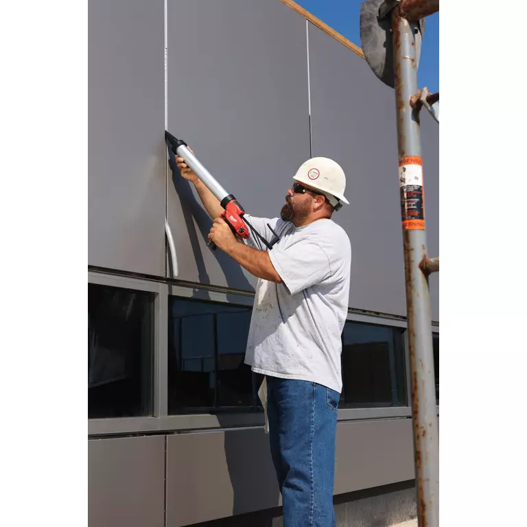 Пистолет клеевой аккумуляторный Milwaukee M12 PCG/400A-0 Milwaukee 4933441780 фото 2