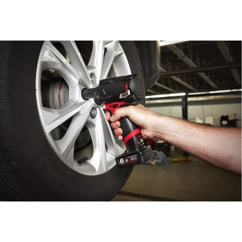 Аккумуляторный импульсный гайковерт Milwaukee M12 FUEL FIWF12-202X 4933464678 фото 3