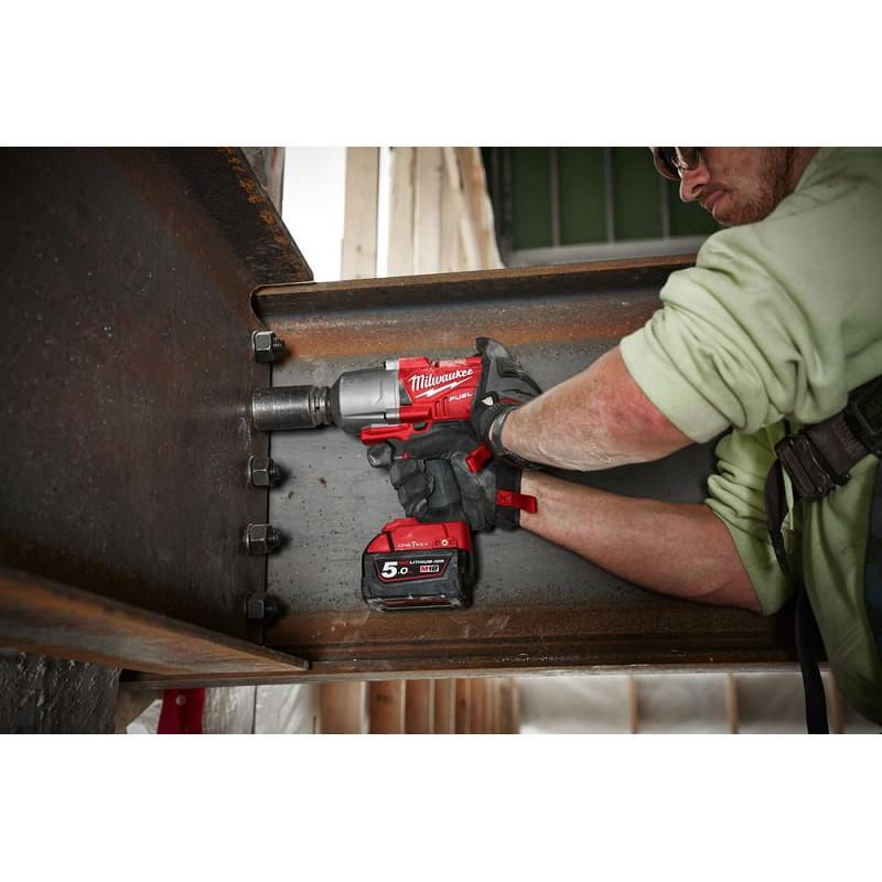 Аккумуляторный импульсный гайковерт Milwaukee M18 FUEL ONEFHIWF12-0X ONE-KEY 4933459726 фото 2