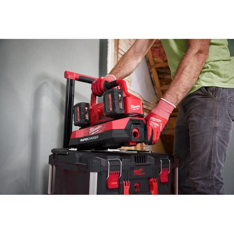 Зарядное устройство Milwaukee M18 PC6 EU на 6 аккумуляторов 4932480162 фото 18