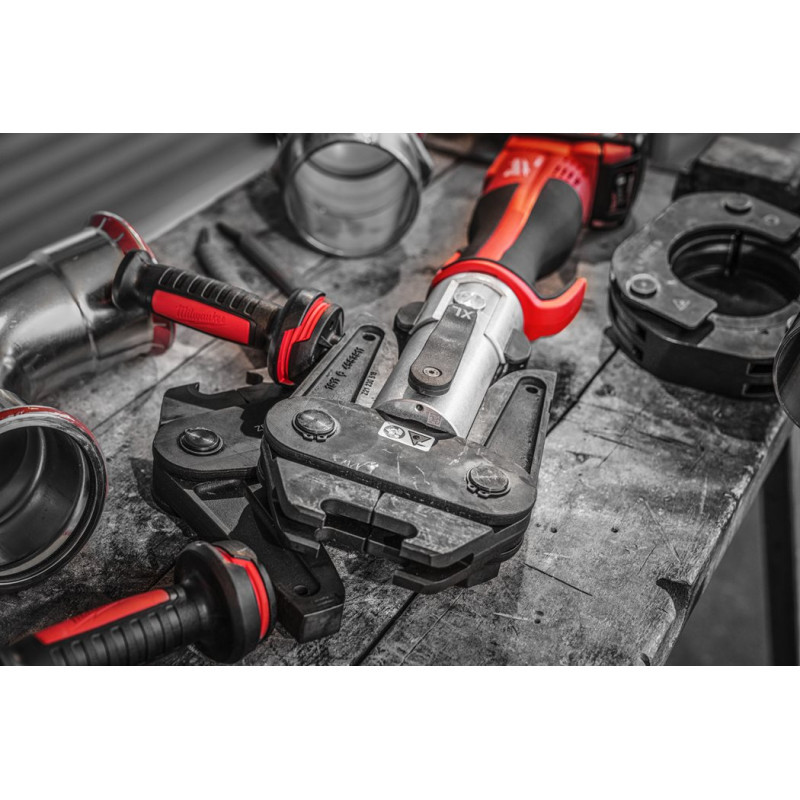 Аккумуляторный гидравлический инструмент для обжима труб Milwaukee M18 BLHPTXL-502C 4933479441 фото 10
