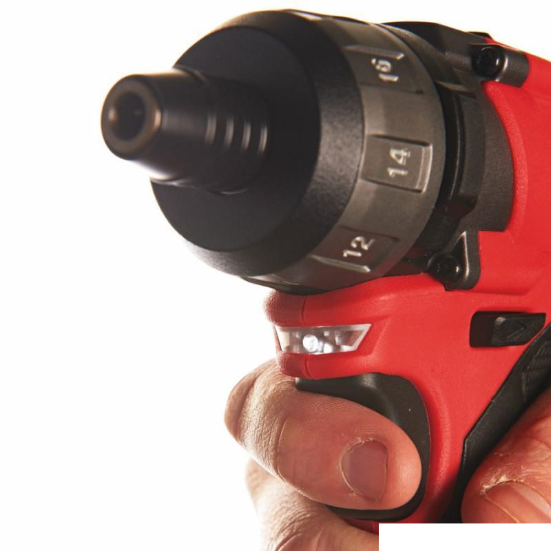 Аккумуляторный шуруповерт Milwaukee M12 FUEL CD-0 4933440450 фото 3