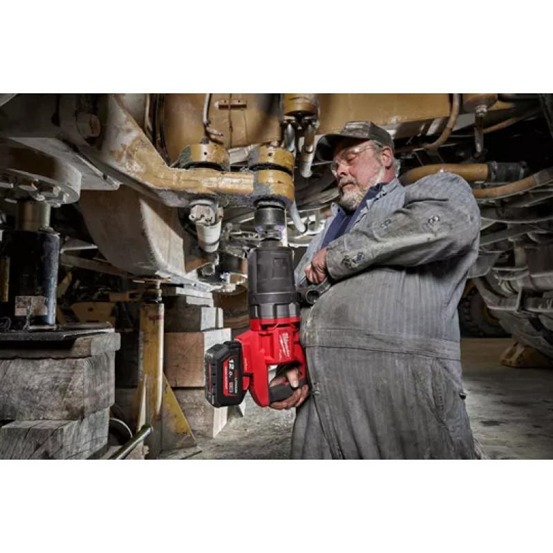 Аккумуляторный высокомоментный ударный гайковерт Milwaukee M18 FUEL ONEFHIWF1DS-0C 4933472071 фото 8