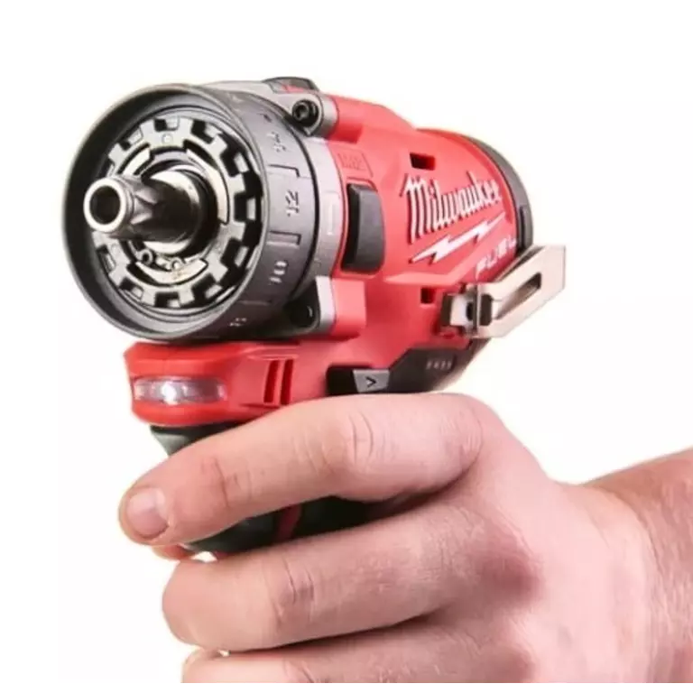Дрель-шуруповерт аккумуляторный со сменными насадками Milwaukee M12 FPDX-202X FUEL Milwaukee 4933464136 фото 2