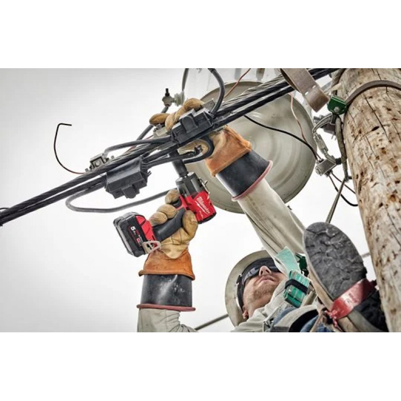 Аккумуляторный среднемоментный ударный гайковерт Milwaukee M18 FUEL FMTIW2F38-502X 4933479405 фото 6