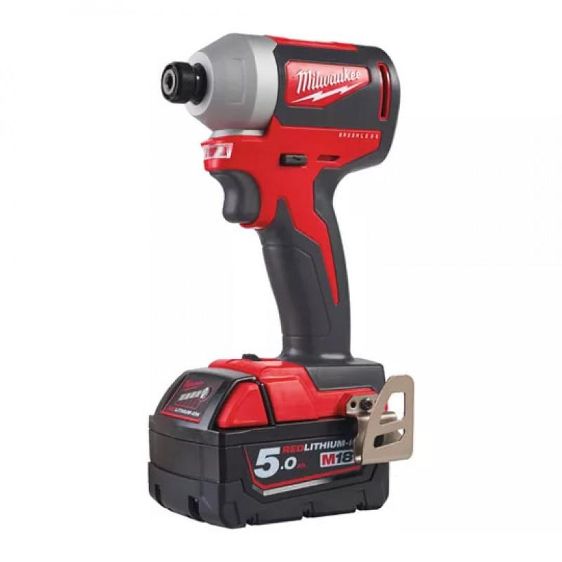Аккумуляторный импульсный винтоверт Milwaukee M18 BLID2-502X 4933464520 фото 1