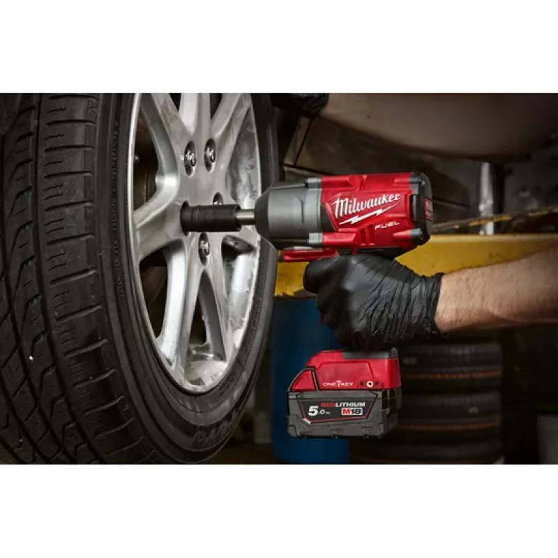 Аккумуляторный высокомоментный ударный гайковерт Milwaukee M18 FUEL ONEFHIWF12E-0X 4933478405 фото 6