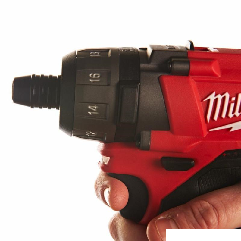 Аккумуляторный шуруповерт Milwaukee M12 FUEL CD-0 4933440450 фото 5