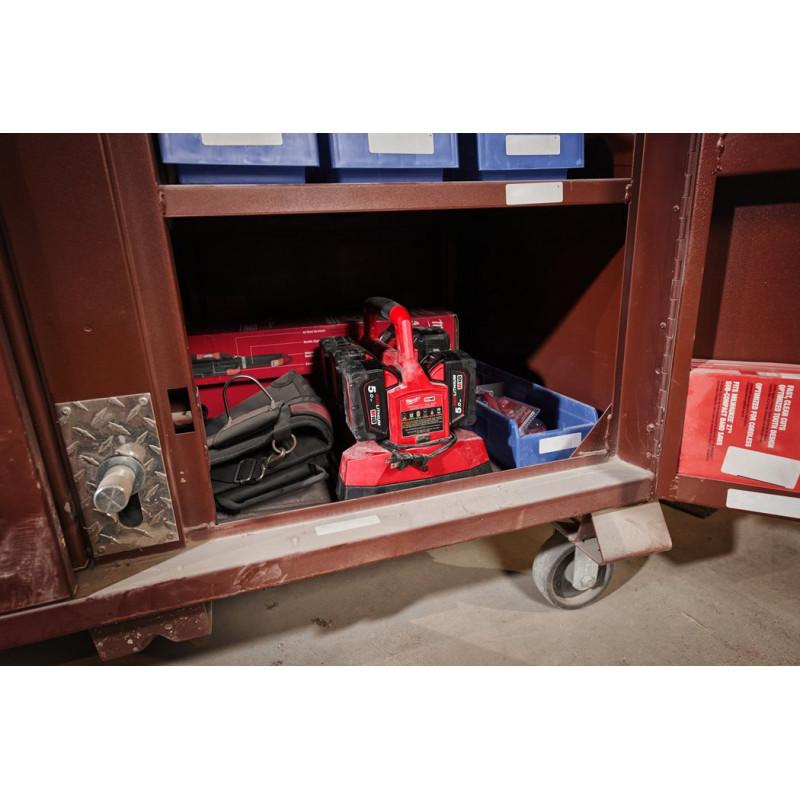 Зарядное устройство Milwaukee M18 PC6 EU на 6 аккумуляторов 4932480162 фото 23