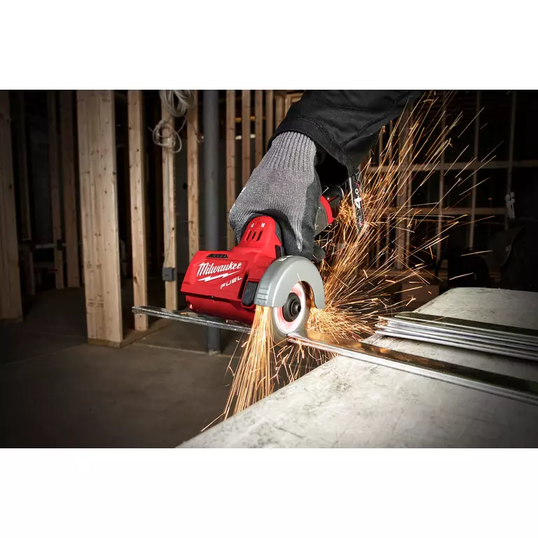 Многофункциональная отрезная машина субкомпактная аккумуляторная Milwaukee M12 FCOT-422X FUEL Milwaukee 4933464619 фото 3