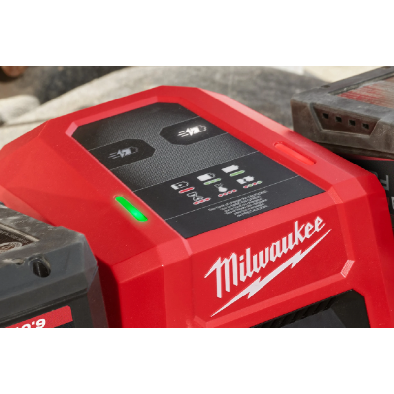 Зарядное устройство Milwaukee M18 DBSC на 2 порта 4932492531 фото 3