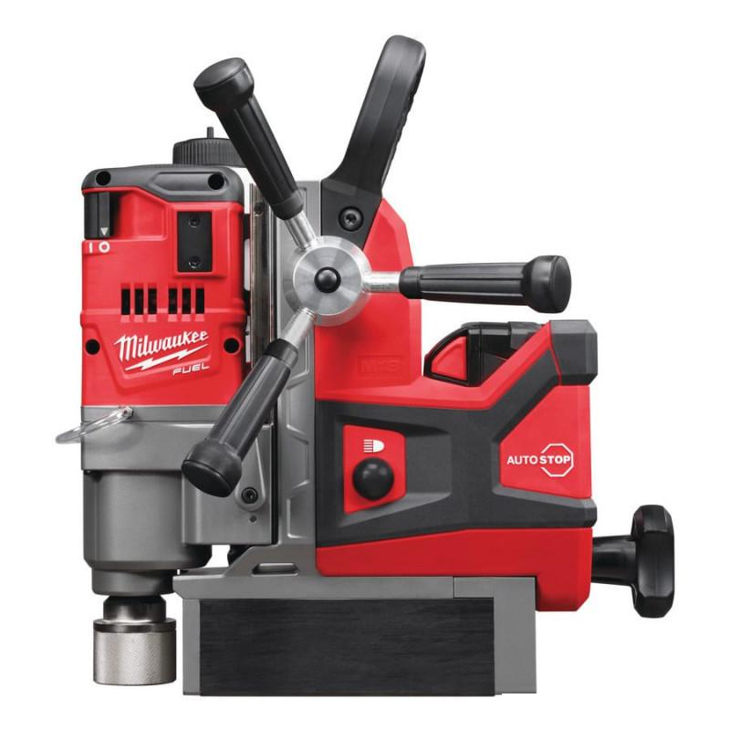 Аккумуляторная дрель на магнитной станине Milwaukee M18 FUEL FMDP-502C 4933451012 фото 1