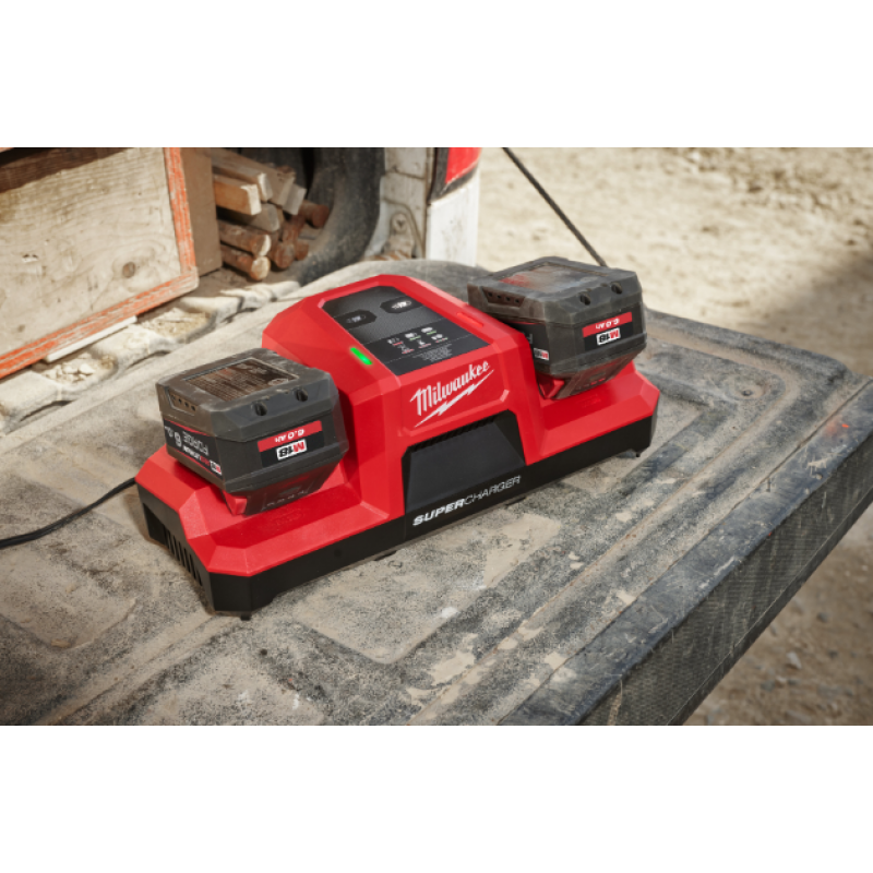 Зарядное устройство Milwaukee M18 DBSC на 2 порта 4932492531 фото 5