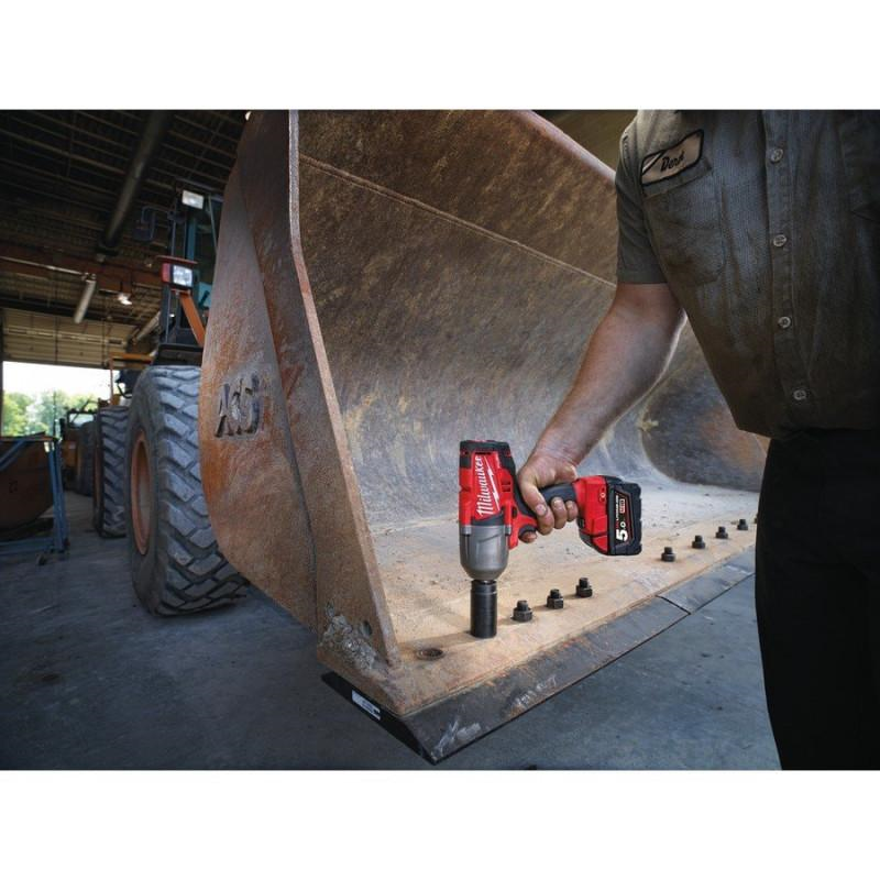 Аккумуляторный импульсный гайковерт Milwaukee M18 FUEL CHIWF 34-502X 4933448415 фото 4