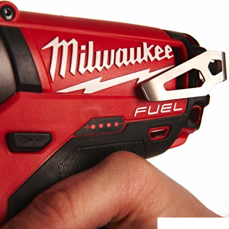 Аккумуляторный импульсный гайковерт Milwaukee M12 FUEL CIW14-0 4933440455 фото 4