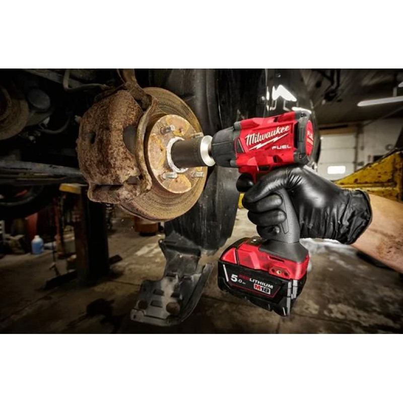 Аккумуляторный среднемоментный ударный гайковерт Milwaukee M18 FUEL FMTIW2F38-502X 4933479405 фото 5
