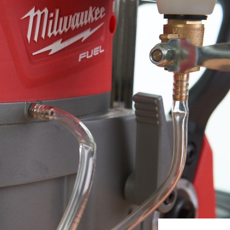Аккумуляторная дрель на магнитной станине Milwaukee M18 FUEL FMDP-0C 4933451636 фото 8