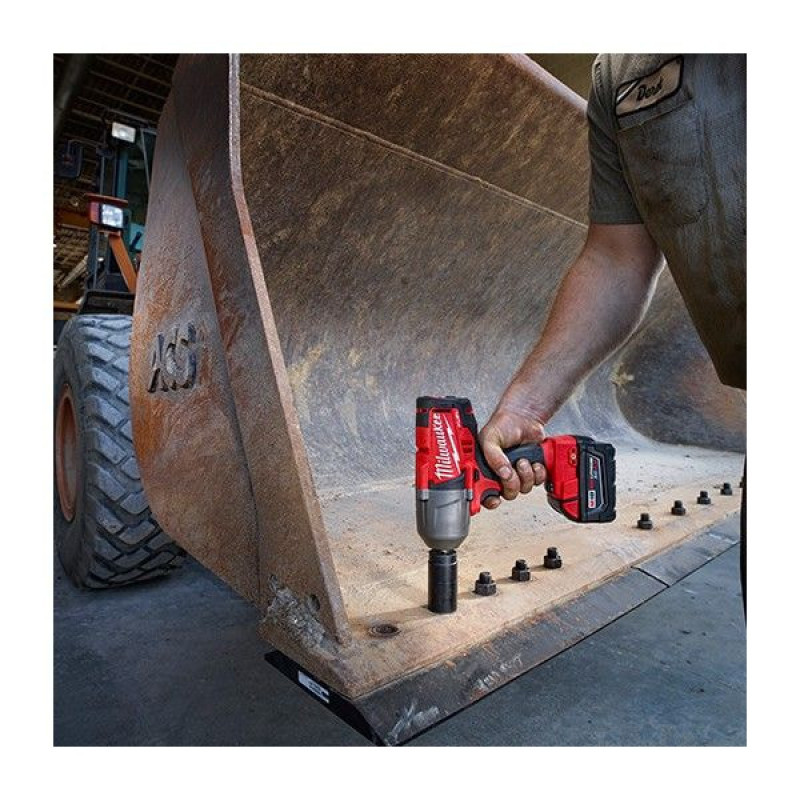 Аккумуляторный импульсный гайковерт Milwaukee M18 FUEL CHIWP 12-502C 4933448150 фото 4