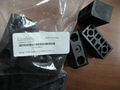 Ползун пластиковый 35x45x80мм для каретки Smart Lift Nussbaum 225SL06033