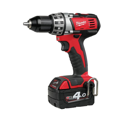 Аккумуляторная дрель-шуруповерт Milwaukee C18 DD-402С 4933441285