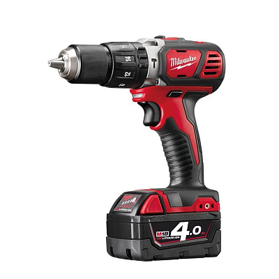 Аккумуляторная ударная дрель-шуруповерт Milwaukee M18 BPD-402C 4933443520