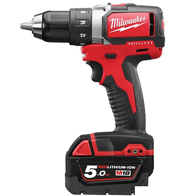 Аккумуляторная дрель-шуруповерт Milwaukee M18 BLDD-502C 4933448458
